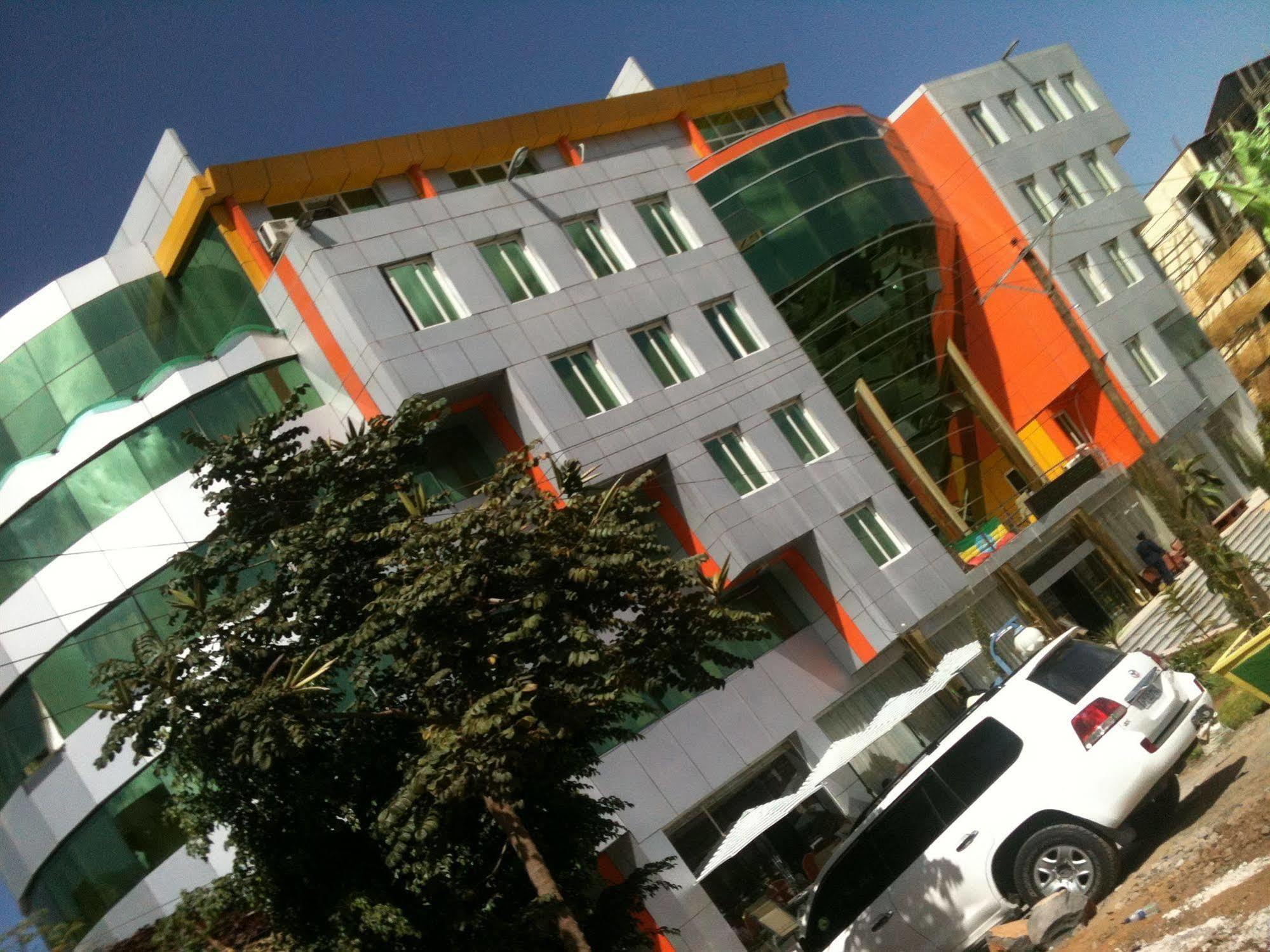 Florida International Hotel Gonder ภายนอก รูปภาพ
